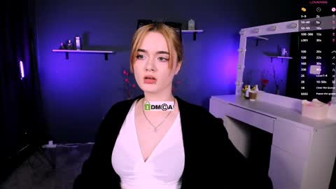 Little Liana  online show from 8, 3, 2025