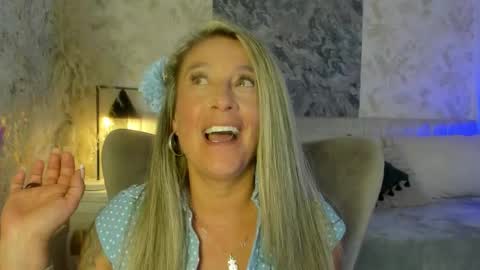 Lian online show from 3, 12, 2025