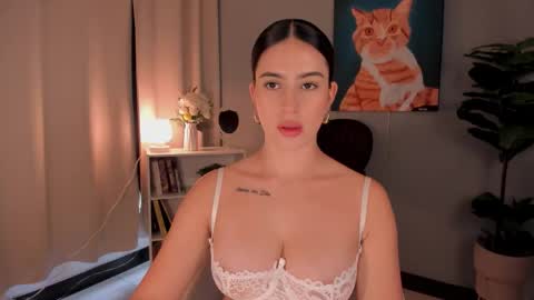 Lia online show from 24, 10, 2025