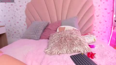 Snapshot of liarossi_ chatting on 4, 11, 2025 liarossi_ online show from 4, 11, 2025