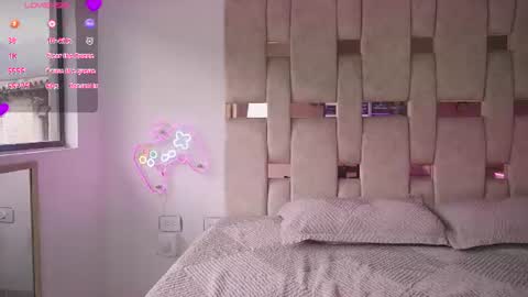 liasuaza online show from 4, 7, 2026