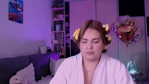 libra_mia online show from 12, 11, 2025