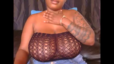 Snapshot of lickabletash98 chatting on 31, 12, 2024 lickabletash98 online show from 31, 12, 2024