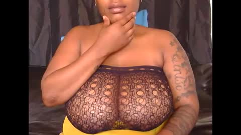 Snapshot of lickabletash98 chatting on 12, 1, 2025 lickabletash98 online show from 12, 1, 2025