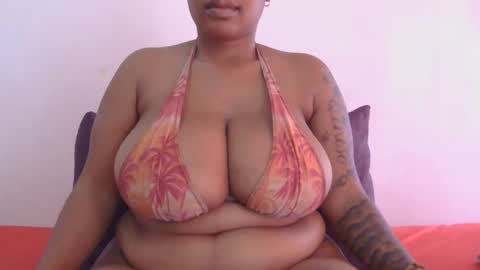 Snapshot of lickabletash98 chatting on 6, 3, 2025 lickabletash98 online show from 6, 3, 2025