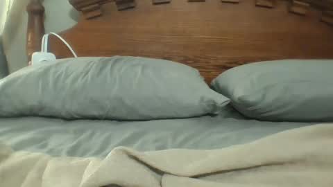 lickmysnowballs online show from 9, 12, 2024