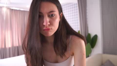 Victoria online show from 25, 5, 2026