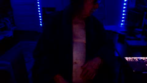 Snapshot of lickyouryoni chatting on 21, 4, 2026 LickYourYoni online show from 21, 4, 2026