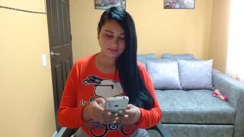 Snapshot of licy_klein chatting on 25, 1, 2025 Isa online show from 25, 1, 2025