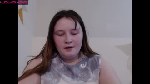 light_lunaa online show from 8, 1, 2025