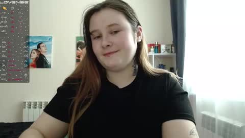 light_lunaa online show from 12, 2, 2025