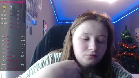 light_lunaa online show from 13, 1, 2026