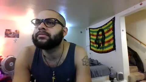 Snapshot of lightskinned666 chatting on 18, 1, 2026 lightskinned666 online show from 18, 1, 2026