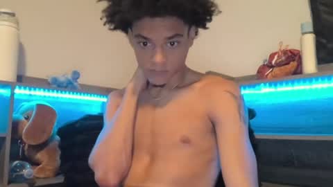 lightskinwithgirth online show from 11, 5, 2026