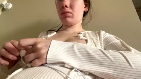 liissa207673 online show from 8, 6, 2026