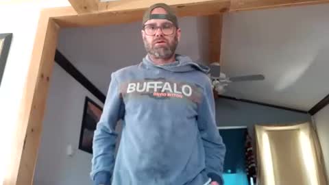 Snapshot of likedoingit69 chatting on 25, 4, 2026 St pierre online show from 25, 4, 2026
