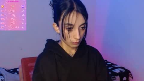 Snapshot of lil_lisaa chatting on 28, 9, 2025 Lisaa online show from 28, 9, 2025