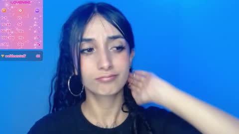 Snapshot of lil_lisaa chatting on 11, 10, 2025 Lisaa online show from 11, 10, 2025