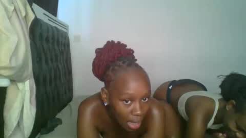 lil_meg online show from 4, 3, 2026