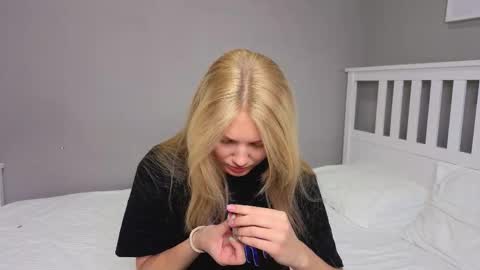 Emma online show from 17, 10, 2025