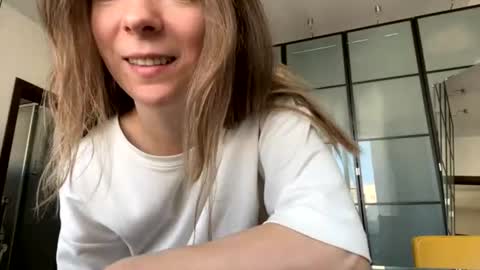 Snapshot of lil_uff chatting on 18, 7, 2026 aka princessmaya online show from 18, 7, 2026