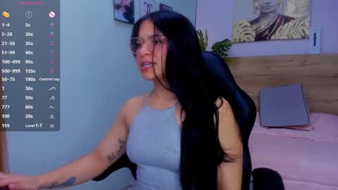 Snapshot of lila_foox chatting on 17, 11, 2025 LILA online show from 17, 11, 2025