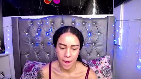   online show from 19, 2, 2025