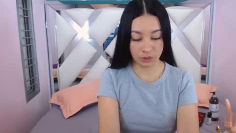 L I L A online show from 12, 2, 2025