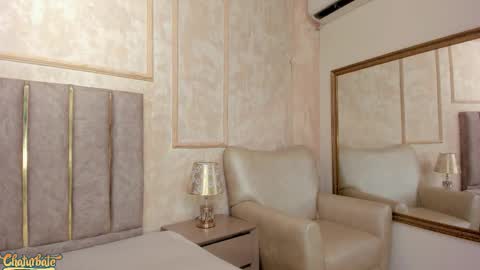 lila bailey  online show from 15, 11, 2025