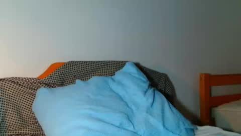 Snapshot of lilbearxxxx chatting on 27, 2, 2025 lilbearxxxx online show from 27, 2, 2025