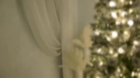 Rebecca online show from 19, 12, 2025