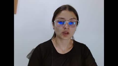 Valeri Villalobos  IG villa lobosvaleri online show from 27, 5, 2026