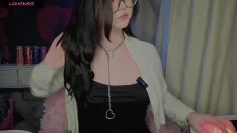 Nika and Lori online show from 18, 4, 2026