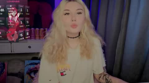 Nika and Lori online show from 21, 5, 2026