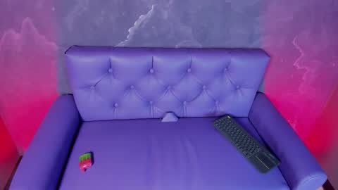 Lili  online show from 1, 10, 2025