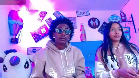 lili_roussi online show from 9, 9, 2025