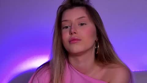 Snapshot of liliabianca chatting on 24, 2, 2025 Mia online show from 24, 2, 2025