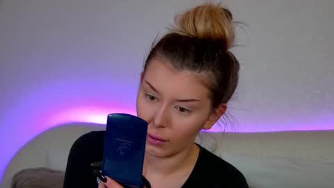 Snapshot of liliabianca chatting on 10, 3, 2025 Mia online show from 10, 3, 2025