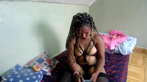 liliah online show from 5, 2, 2025