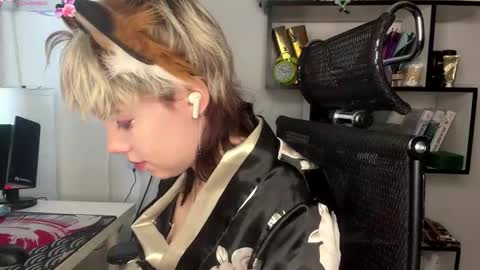 Lilian online show from 13, 2, 2026