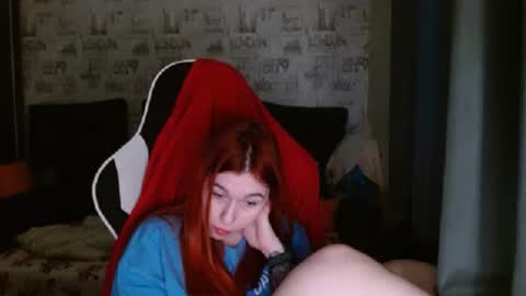 liliawoolf online show from 23, 2, 2025