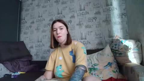 liliawoolf online show from 13, 9, 2025