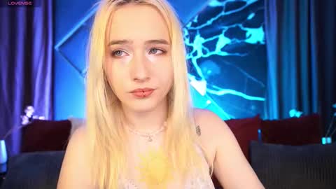 Snapshot of lilielfie chatting on 14, 3, 2026 lilielfie online show from 14, 3, 2026