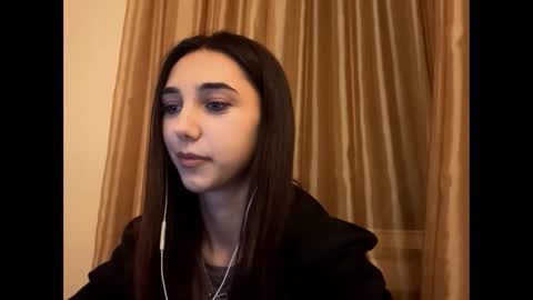 Snapshot of lilihalvorsen chatting on 21, 9, 2025 Lina online show from 21, 9, 2025