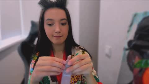             ...  online show from 14, 1, 2025