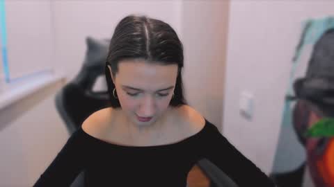             ...  online show from 15, 1, 2025