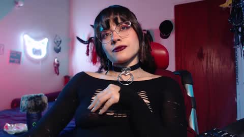 Molly online show from 28, 1, 2025