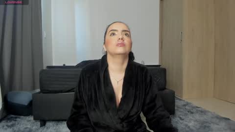 lilirouse online show from 11, 1, 2025