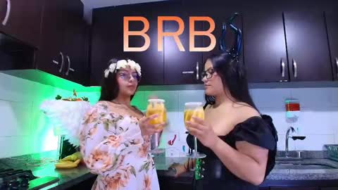 Lilith and Khloe  online show from 4, 11, 2025