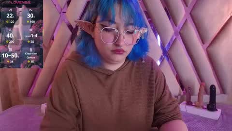 Snapshot of lilith_curvy chatting on 22, 9, 2025 online show from 22, 9, 2025